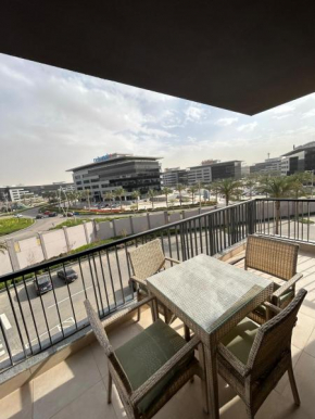 CFC Modern 2BR, Walk to CFC Mall